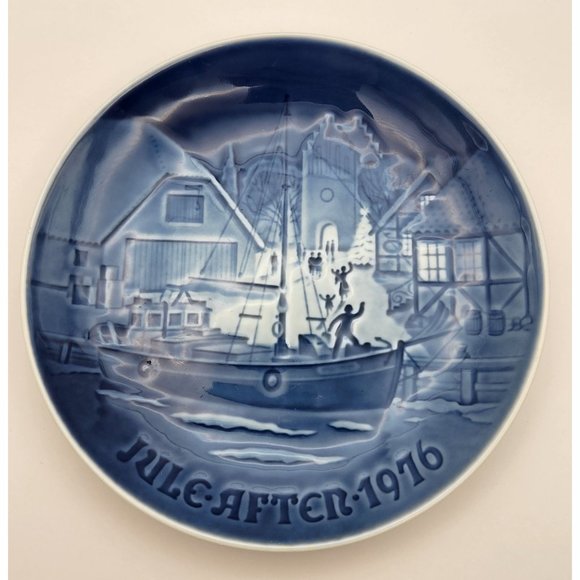 Bing & Grondahl 7" 1976 Annual Christmas Plate Copenhagen Christmas Welcome EUC - Picture 2 of 5